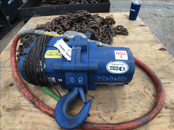 2012 JD NEUHAUS PROFI 3-6TI Hoist