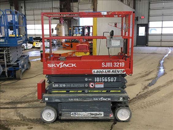 2013 Skyjack SJIII3219 Scissor Lift