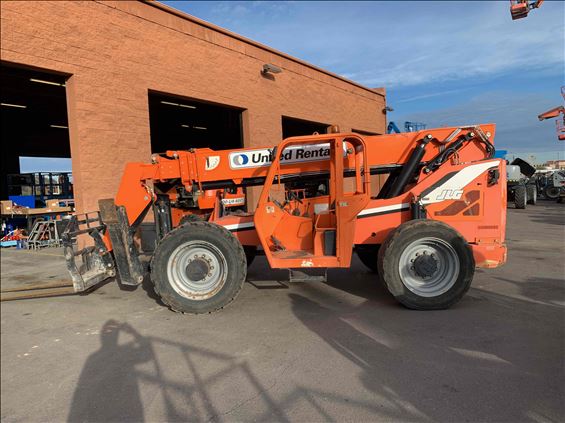 2012 SKYTRAK 10054 Rough Terrain Forklift