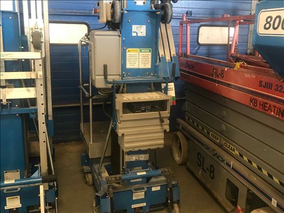 2016 Genie AWP-30SDC Pusharound Lift