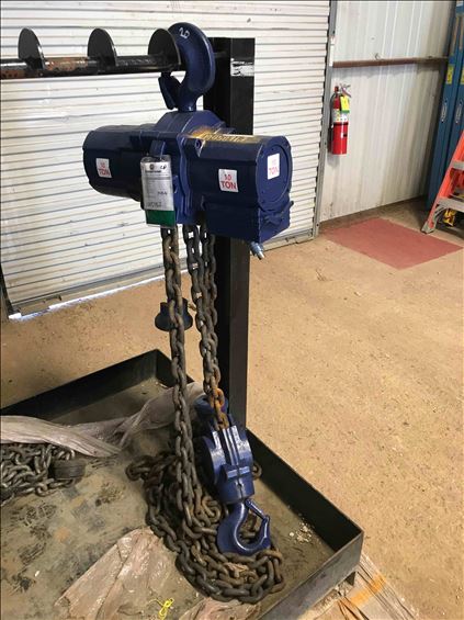 2012 JD NEUHAUS PROFI 10T Hoist