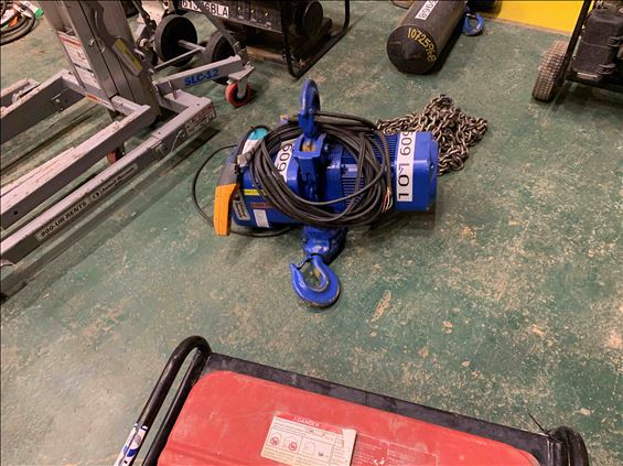 2013 HARRINGTON NER 2050L Hoist