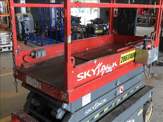 2014 Skyjack SJIII3219 Scissor Lift