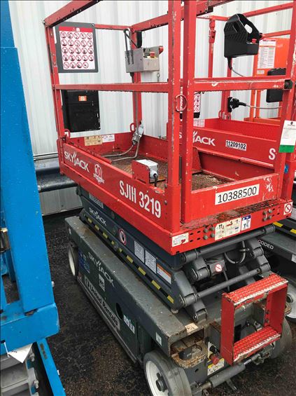 2015 Skyjack SJIII3219 Scissor Lift