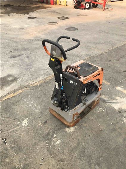 2017 Multiquip MVH408GH Plate Compactor