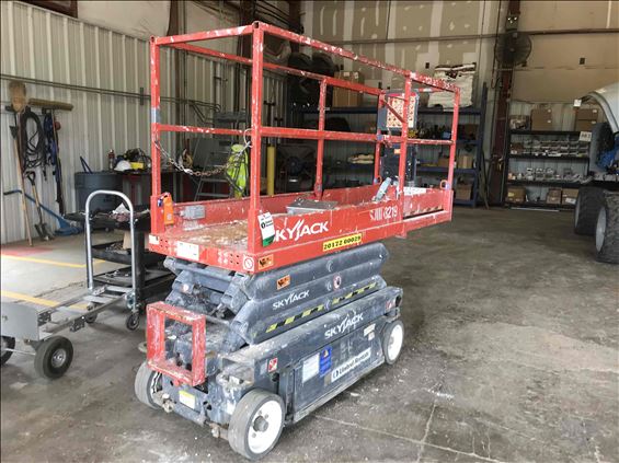2014 Skyjack SJIII3219 Electric Scissor Lift