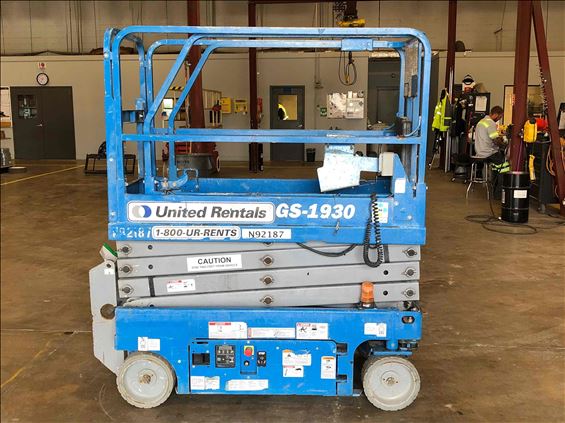 2015 Genie GS-1930 Scissor Lift