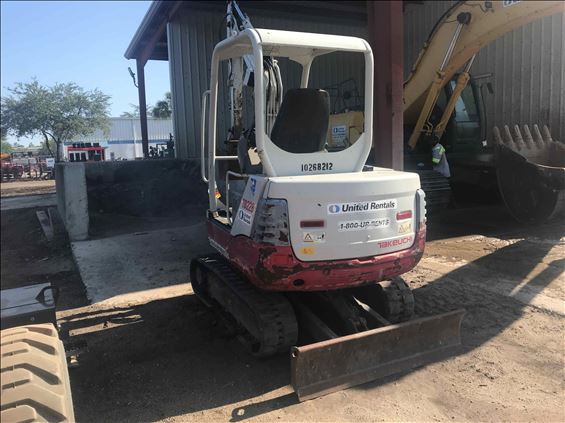 2014 Takeuchi TB228 Mini-Excavator