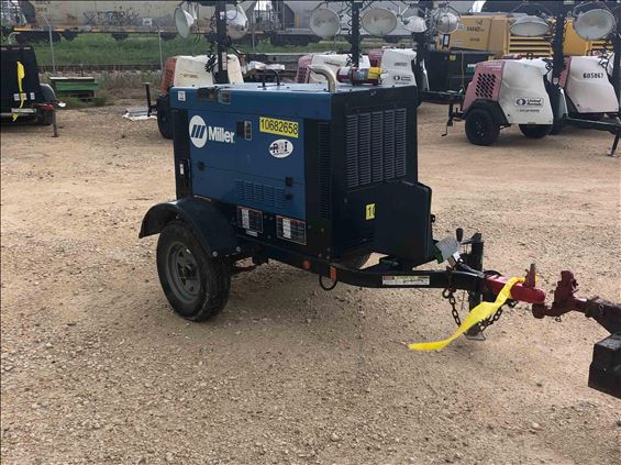 2017 Miller Welders BIG BLUE 400PRO Welder