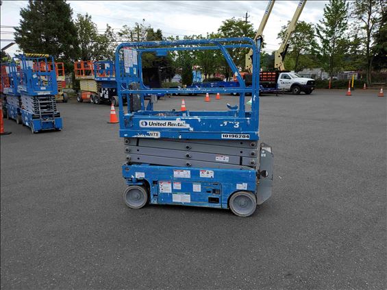 2013 Genie GS-1930 Scissor Lift