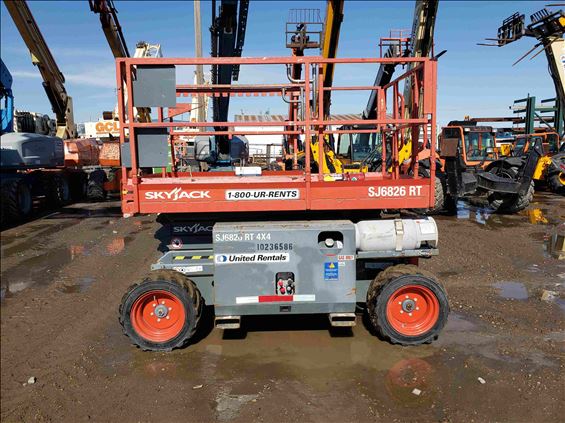 2014 Skyjack SJ6826RT Scissor Lift
