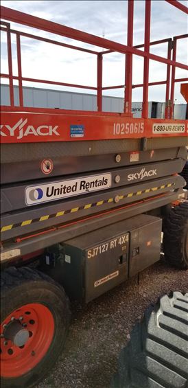 2014 Skyjack SJ7127RT Scissor Lift
