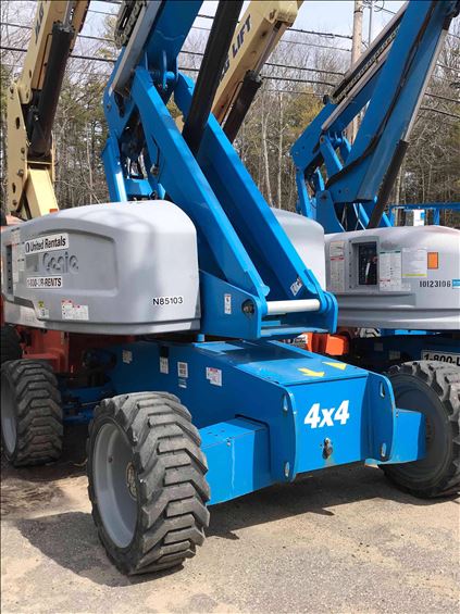 2014 Genie S-60XC (T4F) Boom Lift