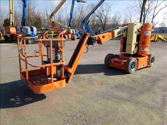 2013 JLG E300AJP Boom Lift