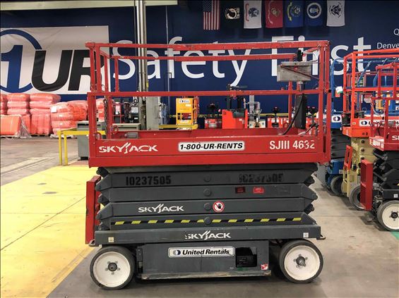 2014 Skyjack SJIII4632 Scissor Lift