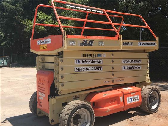 2013 JLG 4069LE Scissor Lift