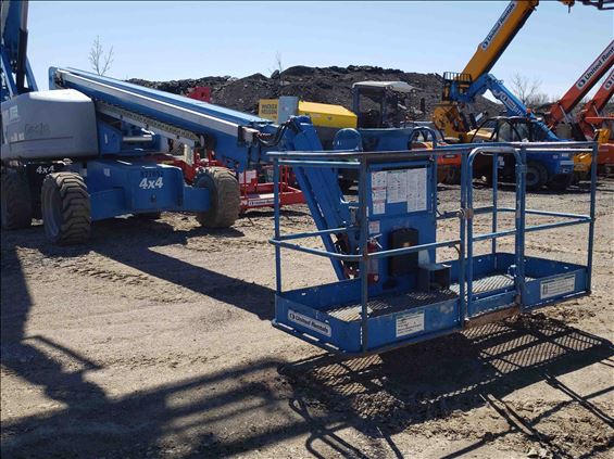 2013 Genie S-65 Boom Lift