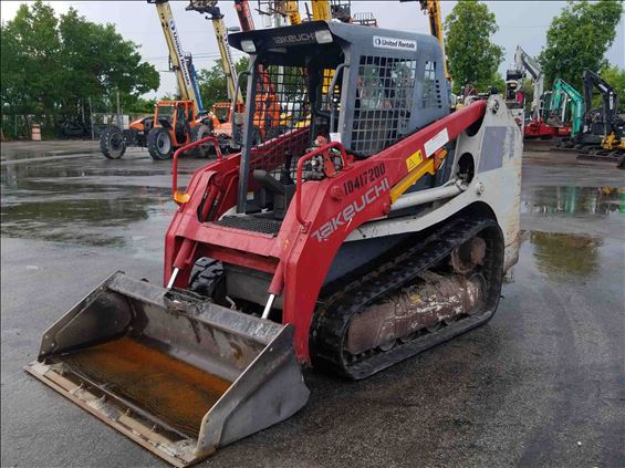 2015 Takeuchi TL8W
