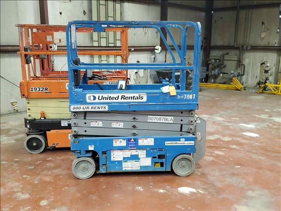 2014 Genie GS-1930 Scissor Lift
