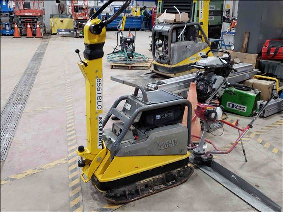 2017 Wacker Neuson DPU4545HEH Plate Compactor
