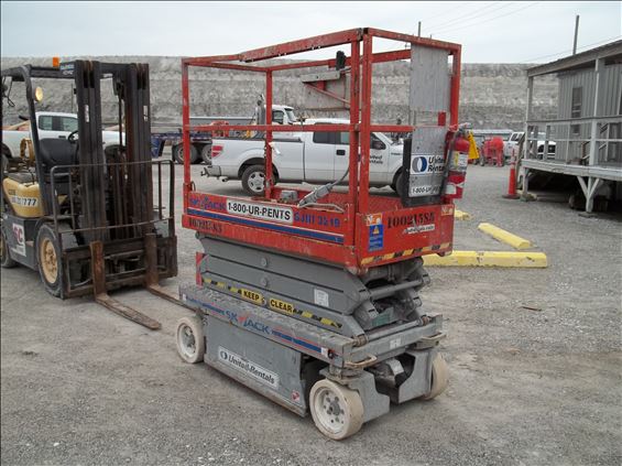 2012 Skyjack SJIII3219 Scissor Lift