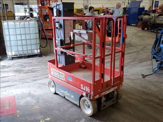 2014 Skyjack SJ16 Scissor Lift