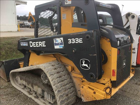 2015 John Deere 333E