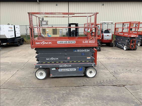 2014 Skyjack SJIII4632 Scissor Lift