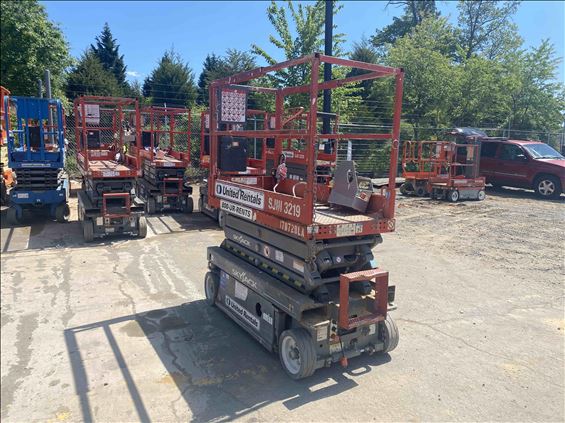 2015 Skyjack SJIII3219 Scissor Lift