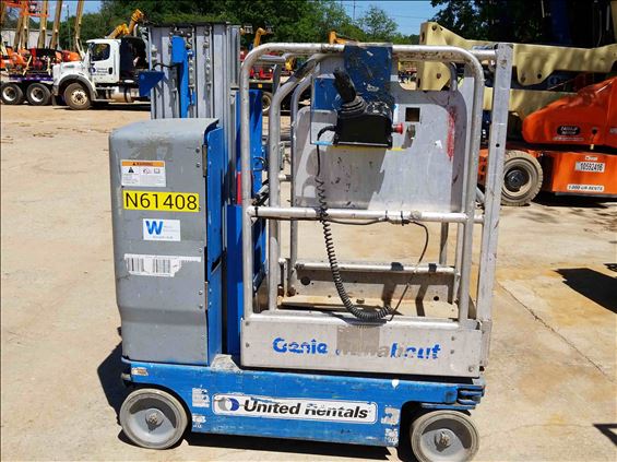 2009 Genie GR-15 Scissor Lift