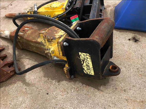 2017 Atlas Copco SB452 Earthmoving Attachment