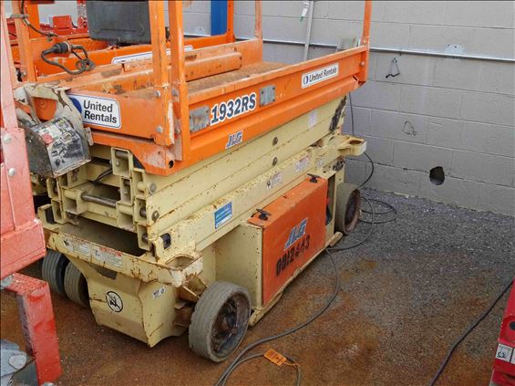 2013 JLG 1932RS Scissor Lift