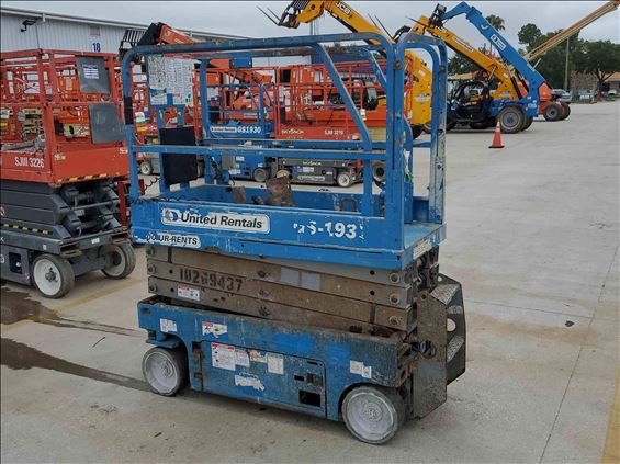 2014 Genie GS-1930 Scissor Lift