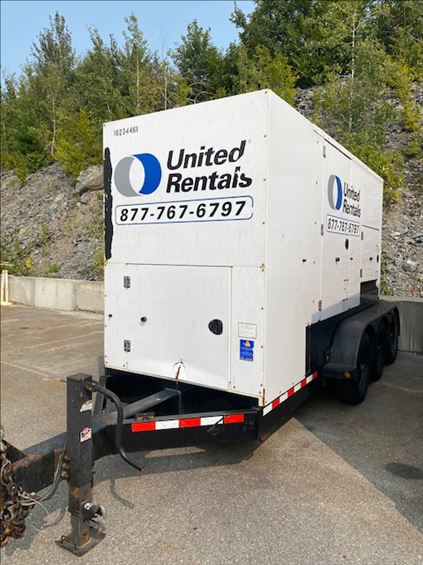 2014 Cummins C300D6RG Diesel Generator