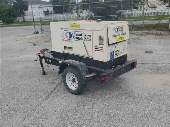 2017 Multiquip DLW400ESA4 Welder