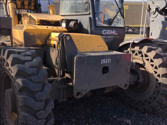 2015 Gehl RS6-42 Rough Terrain Forklift