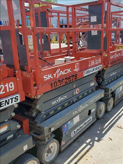 2015 Skyjack SJIII3219 Scissor Lift