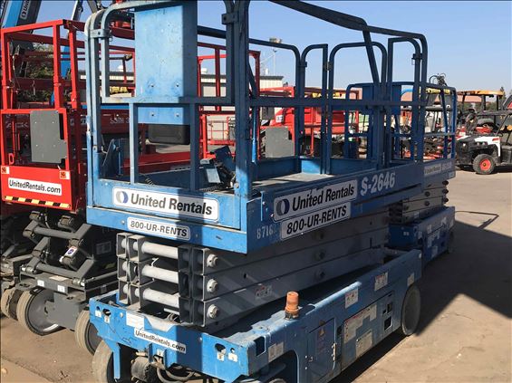 2014 Genie GS-2646 Scissor Lift