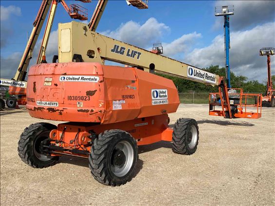 2014 JLG 860SJ Boom Lift