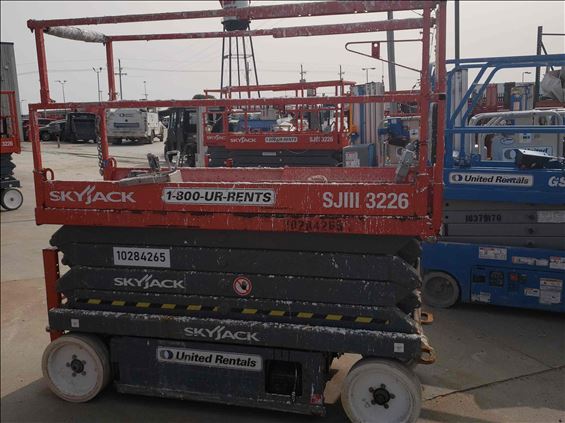 2014 Skyjack SJIII3226 Scissor Lift