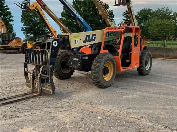 2013 JLG G6-42A Rough Terrain Forklift