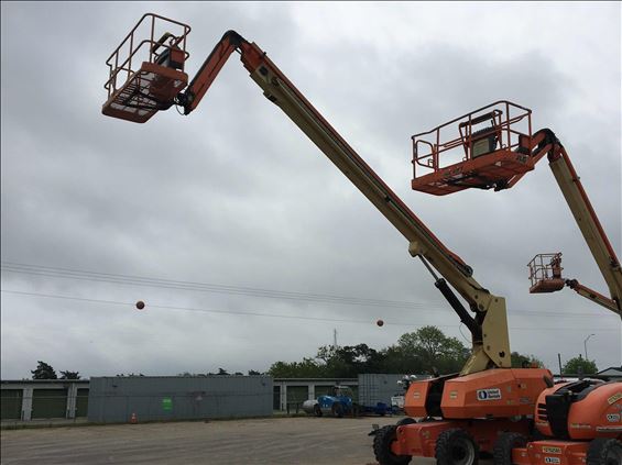 2013 JLG 860SJ Boom Lift
