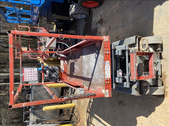 2014 Skyjack SJIII3219 Scissor Lift