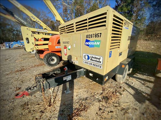 2014 Doosan HP750WCU-T4F Air Compressor