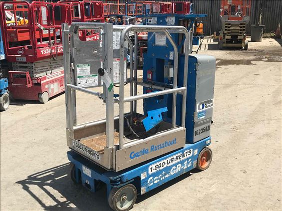 2014 Genie GR-12 Scissor Lift