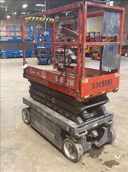 2015 Skyjack SJIII3219 Scissor Lift