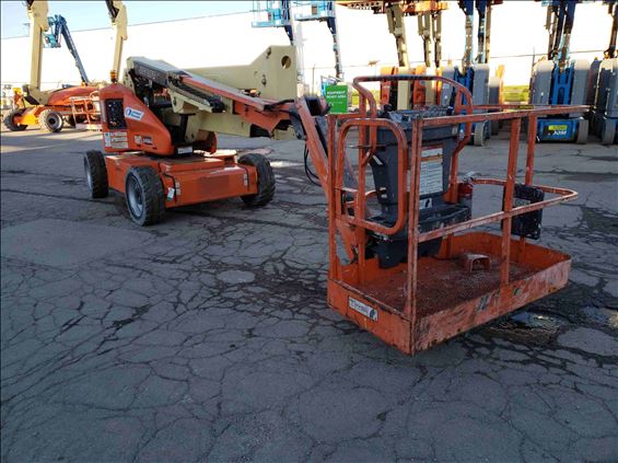 2012 JLG E450AJ-EE Boom Lift