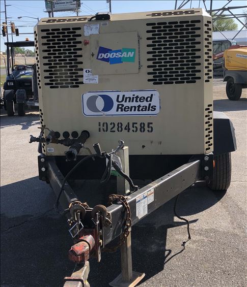 2014 Doosan P425/HP375WCUT4 Air Compressor