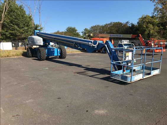 2012 Genie S-125 Boom Lift