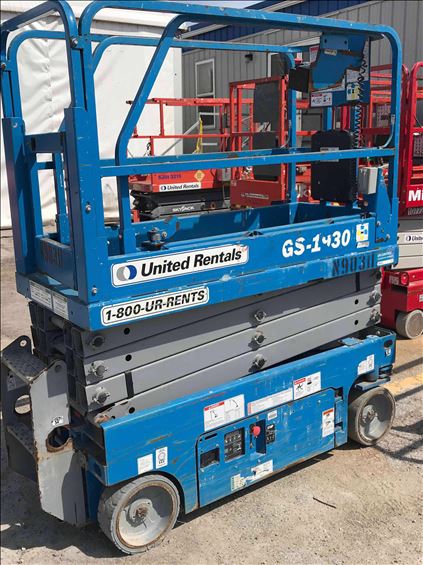 2015 Genie GS-1930 Scissor Lift